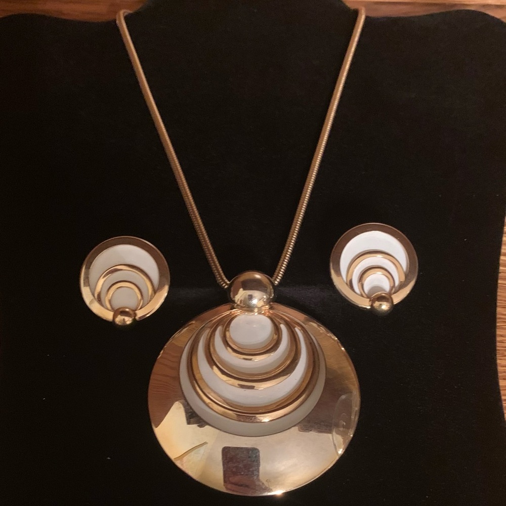 Vintage 70s Gold White Mod Statement Necklace ClipEarrings Set MidCentury Retro